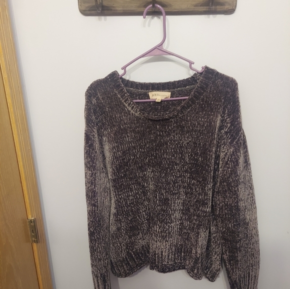 Philosophy Sweaters - Philosophy Anthropologie Soft Fuzzy Long Sleeve Pullover Sweater Shirt Top Gray